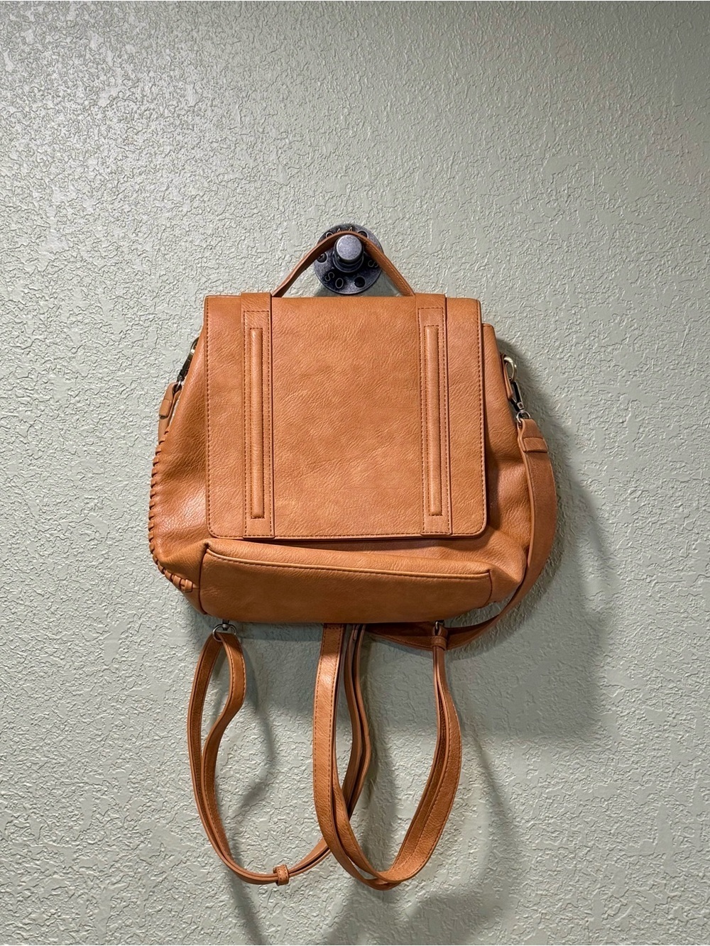 Antik Kraft Tan Leather Backpack